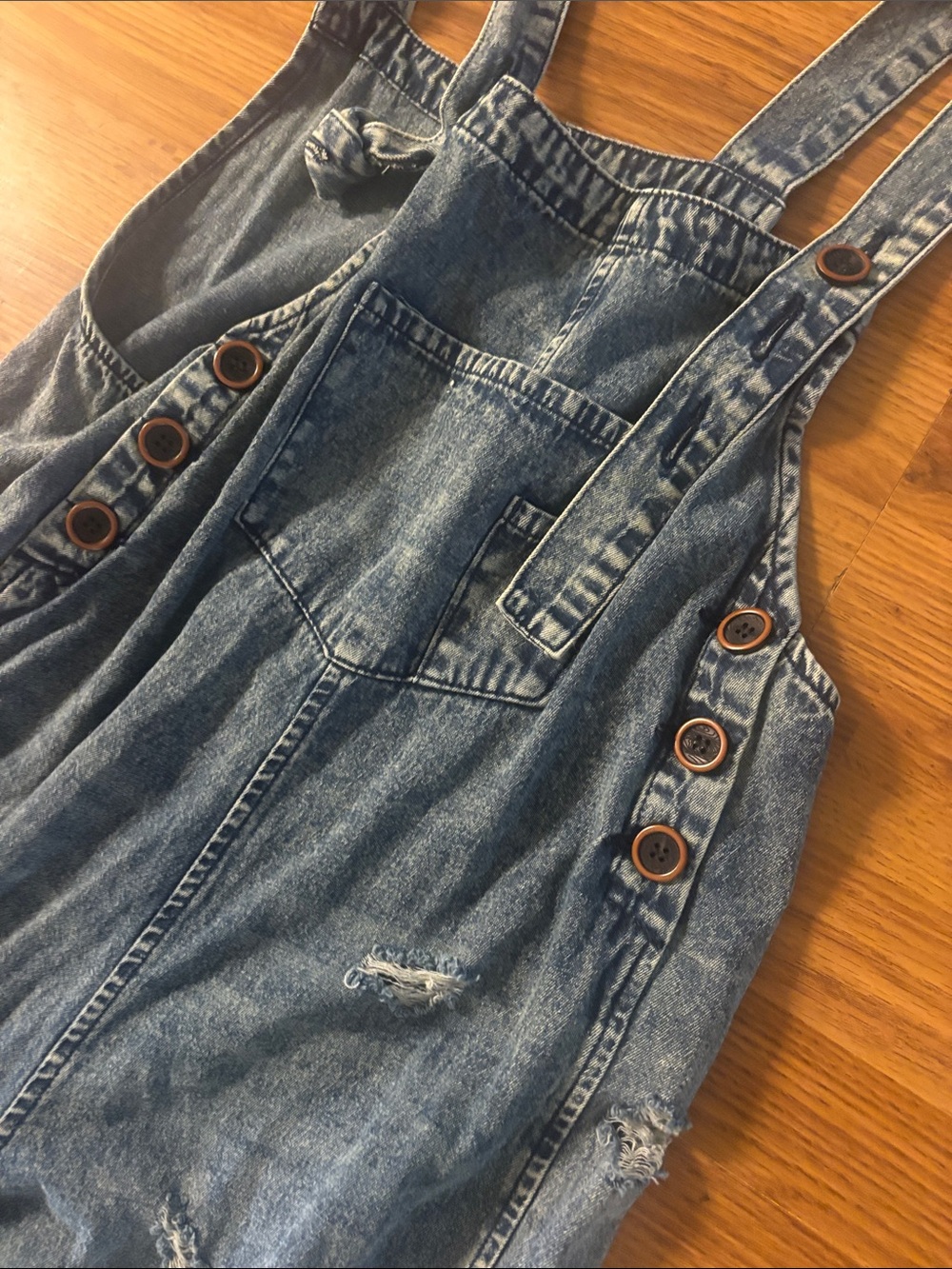 Easel Los Angeles Distressed Blue Denim Wide-Leg Overalls Jumpsuit - Picture 3 of 5